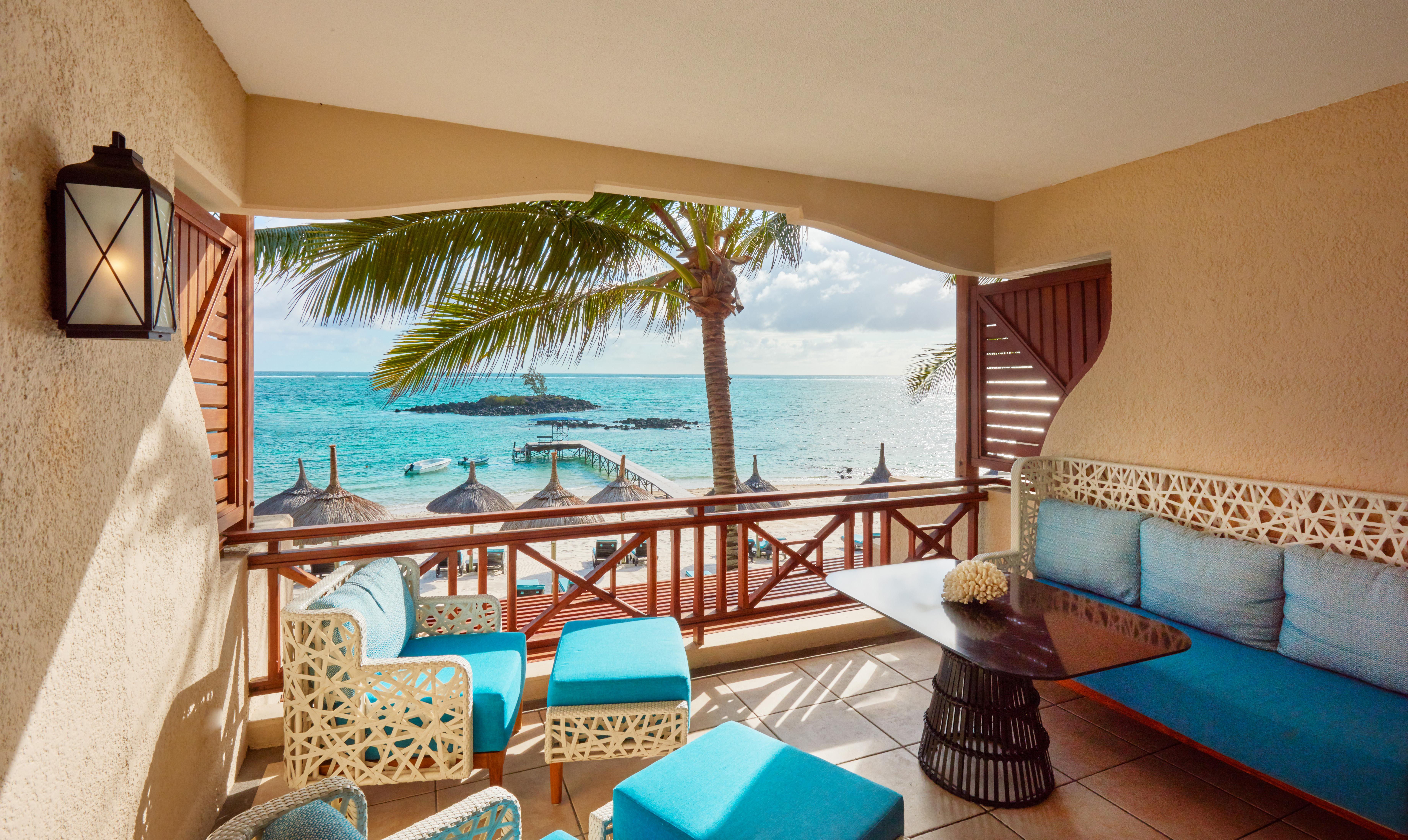 ホテル コンスタンス ベル マール プラージュ ベル・マール エクステリア 写真 A view of the beach from a suite at the resort